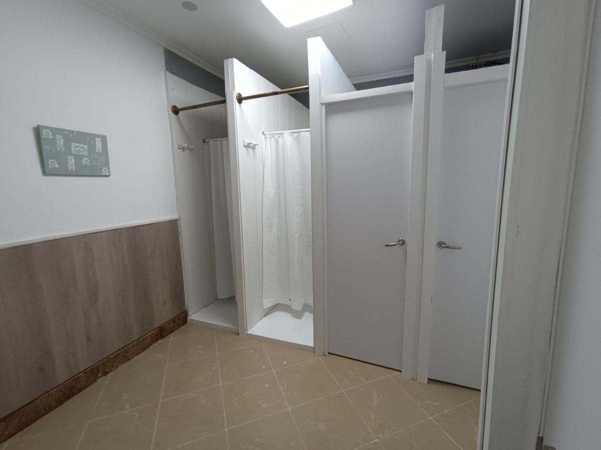 Hostel Bretema Lugo Luaran gambar