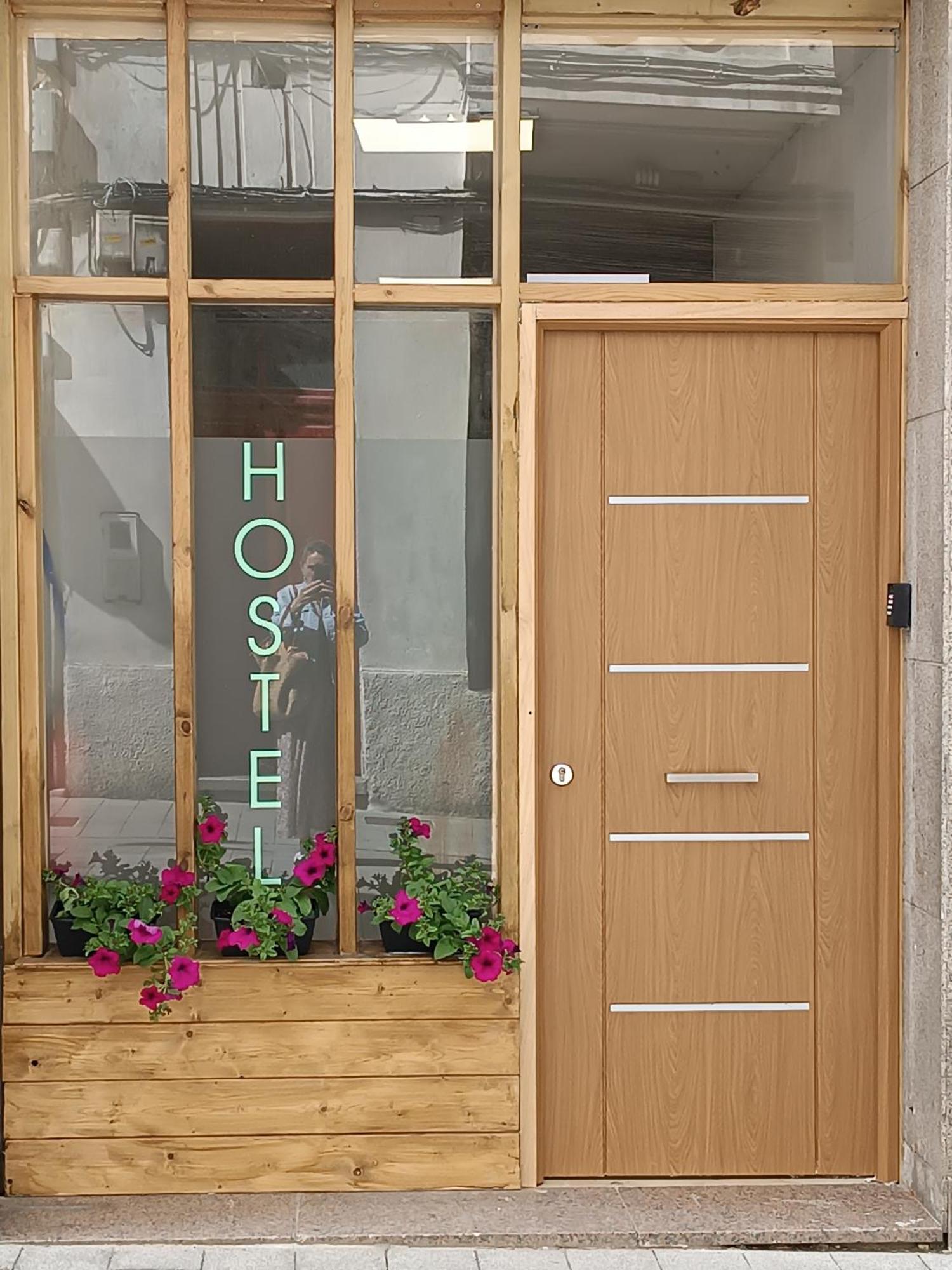 Hostel Bretema Lugo Luaran gambar